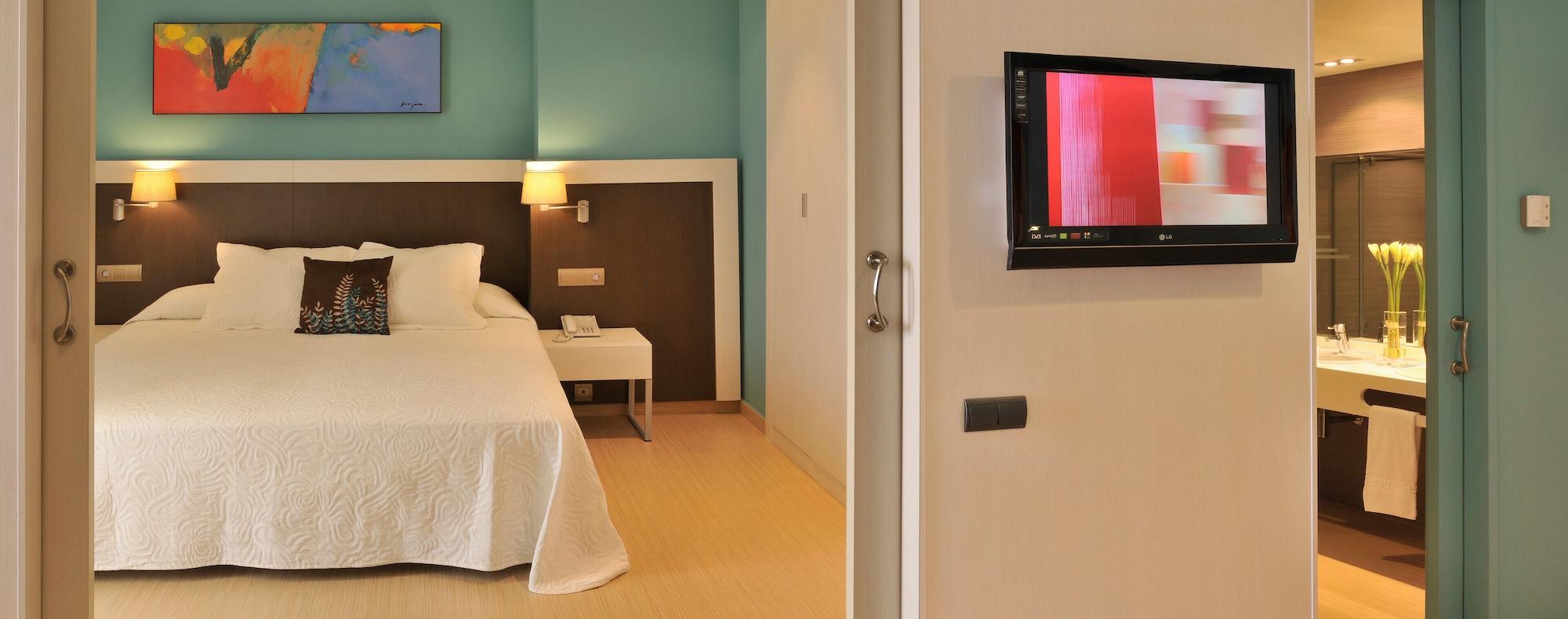 Ght Oasis Park & 4*