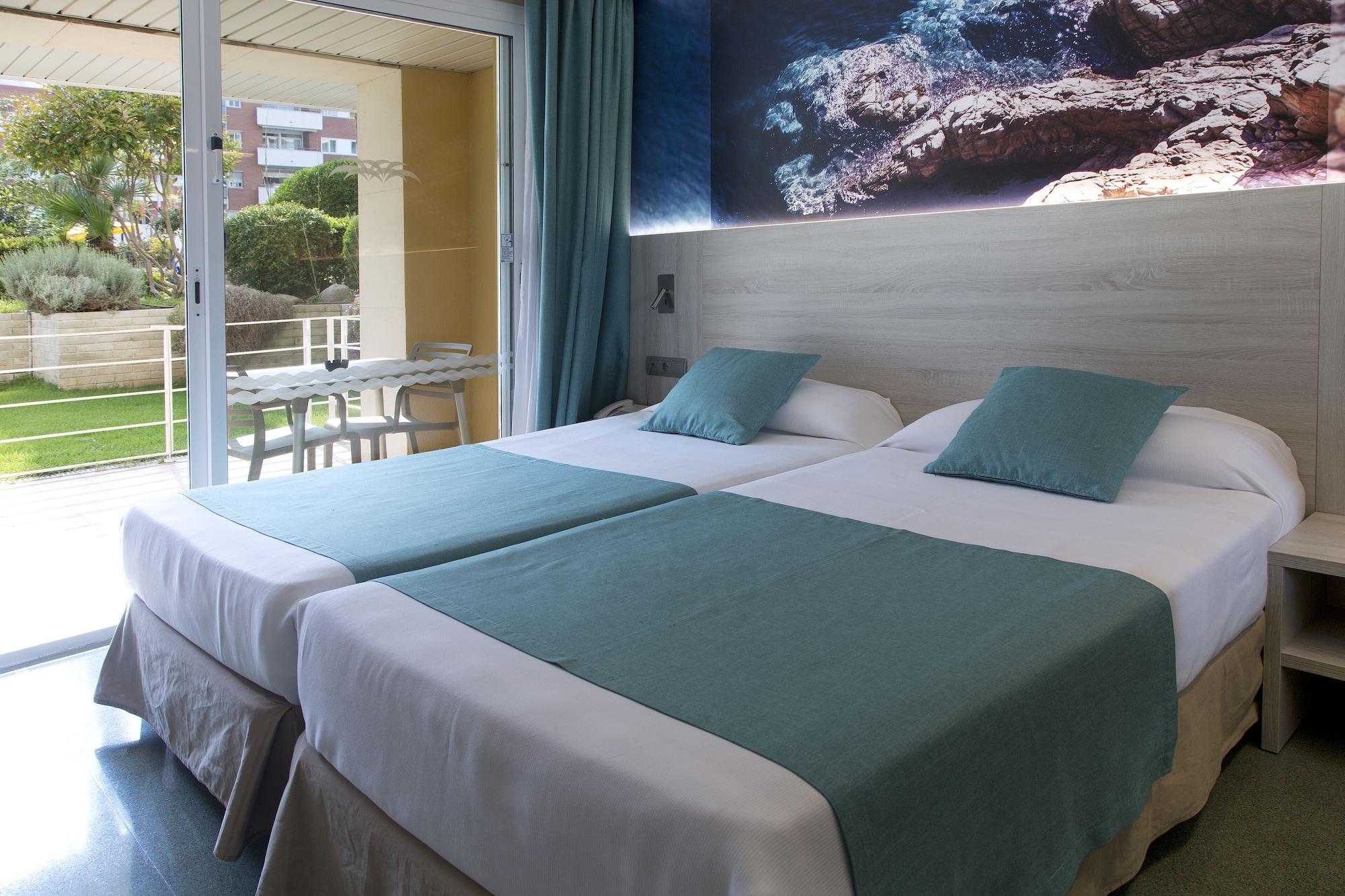 Ght Oasis Park & 4*