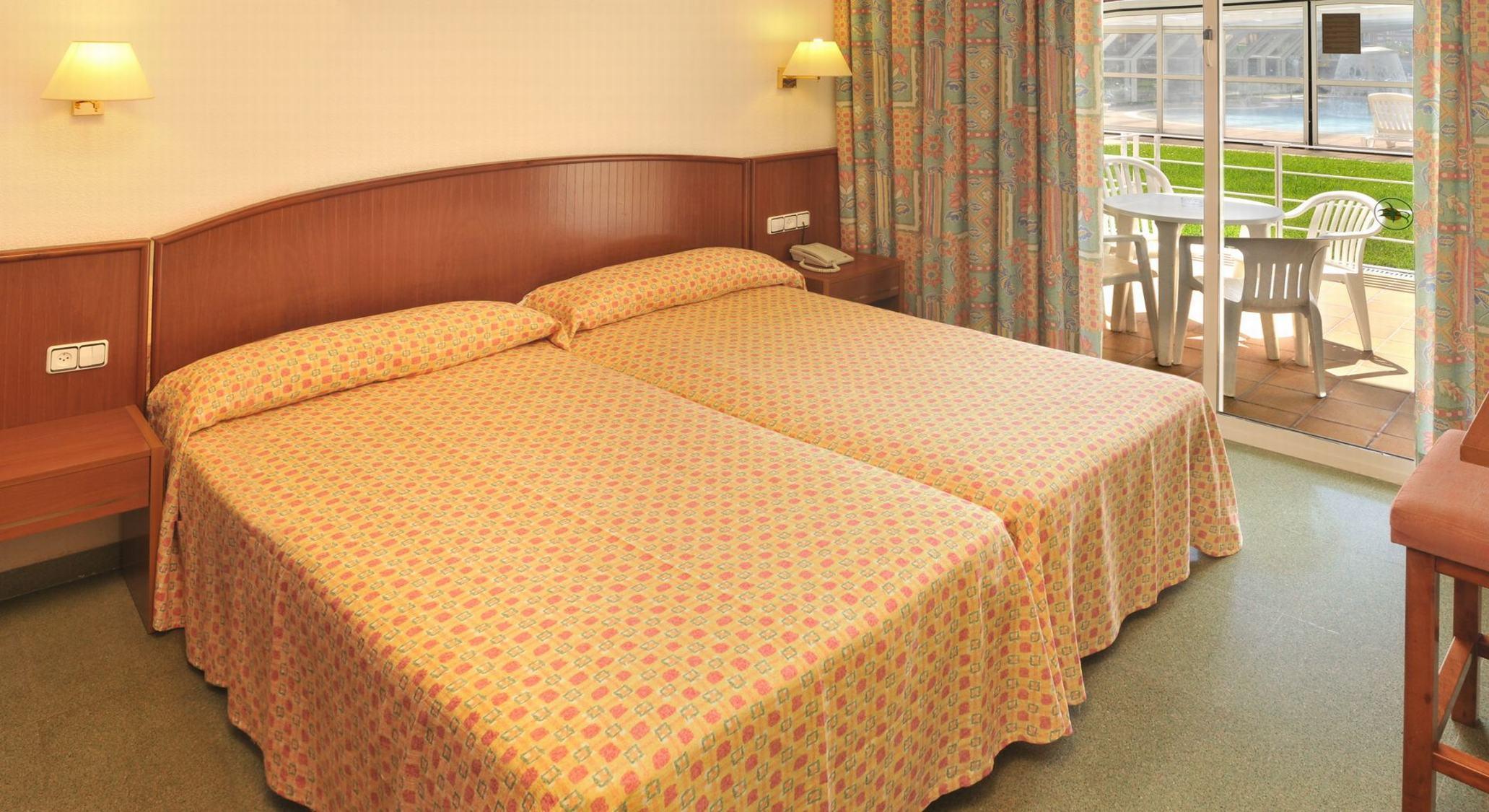 Ght Oasis Park & Hotel 4*