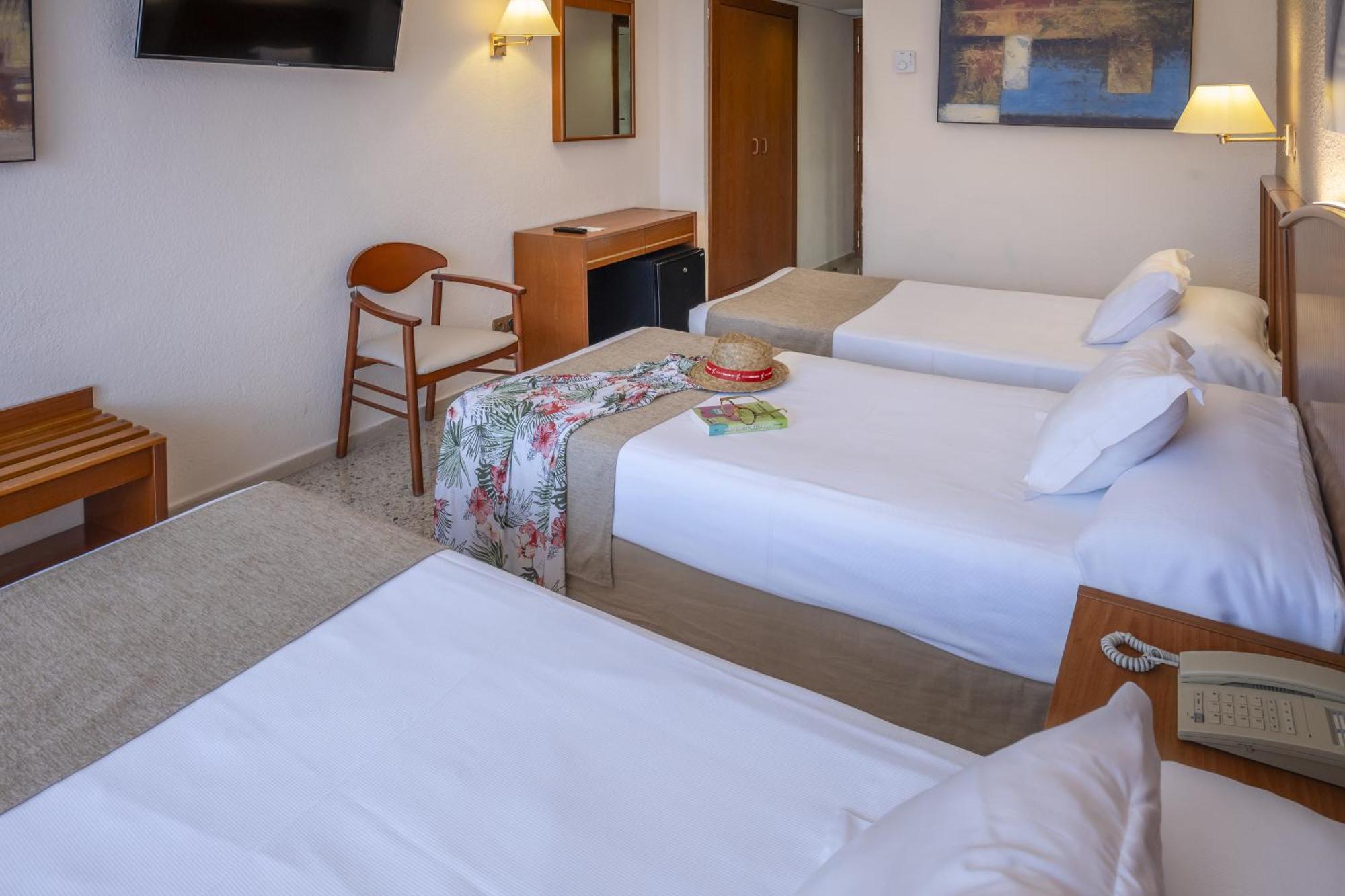 Hotel Ght Oasis Park & 4*