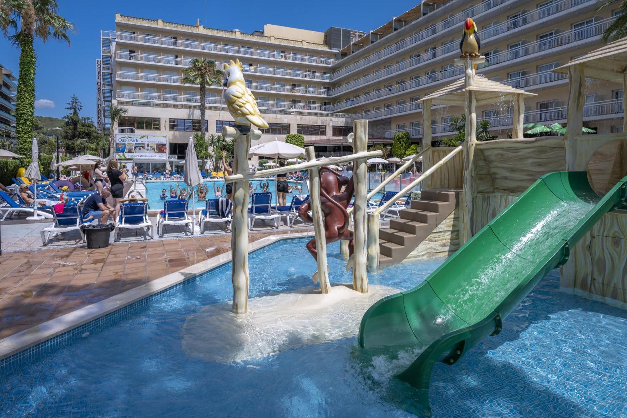Ght Oasis Park & Hotel
